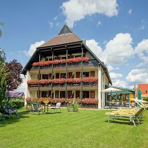 Stegner 3*, Rödelsee Deutschland